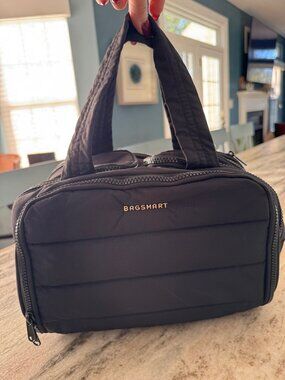 BAGSMART Black Travel Toiletry Bag Wide Open Makeup Organizer